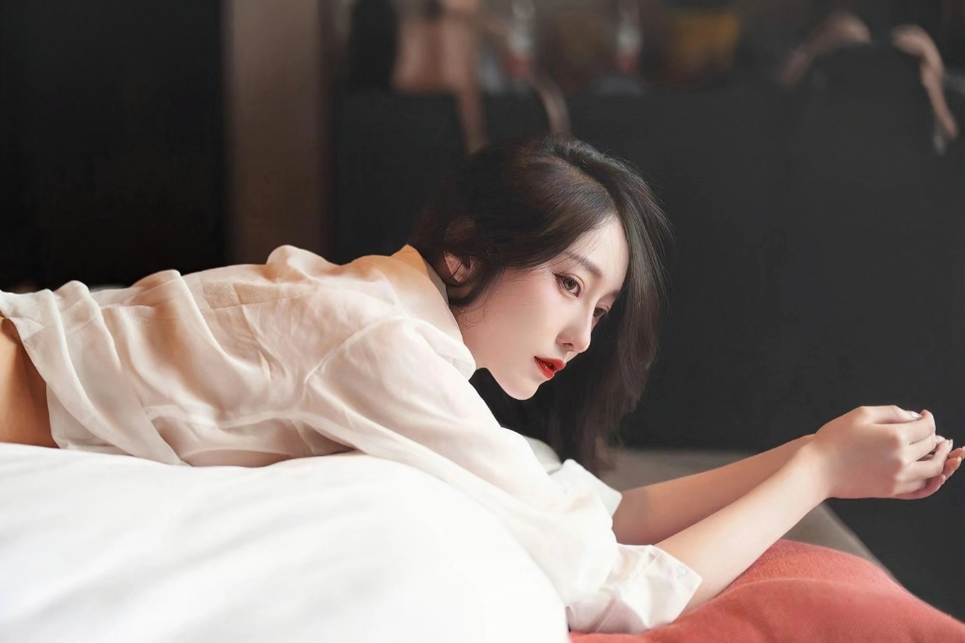 冷水澡更凉快？待在室内不中暑？一起看看关于高温防暑的误区